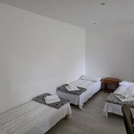 Przystanek Nowekoprzywno Apartment *